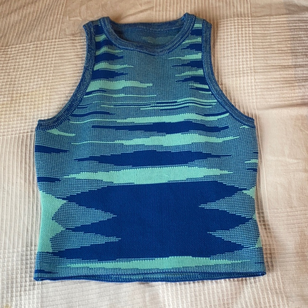 Knit top